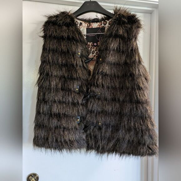 Baby Phat Y2K Women’s Sandy Night Brown Faux Fur Vest Size 2X New with tags - Picture 1 of 7